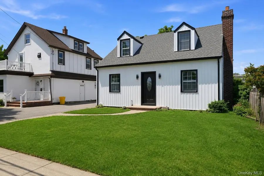 48 Flower Street, Hicksville, NY 11801 - #2