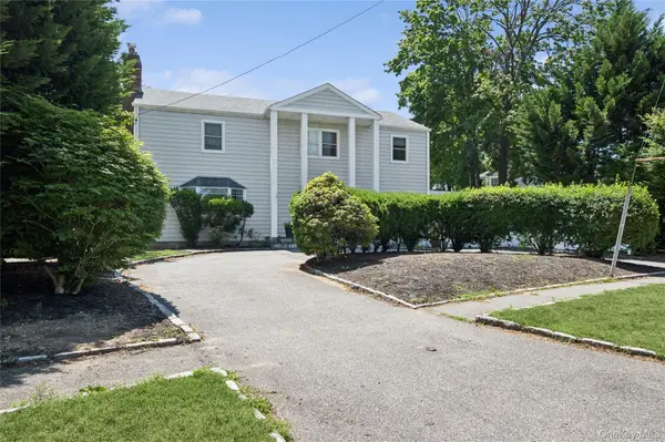 1954 Kirkwood Avenue, Merrick, NY 11566