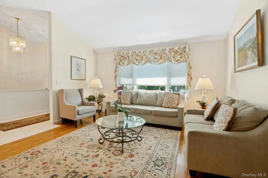 82 Holbrooke Road, White Plains, NY 10605 - #3