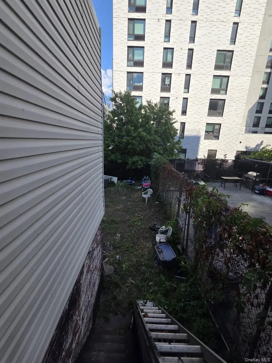 2182 Bathgate Avenue, Bronx, NY 10457 - #2