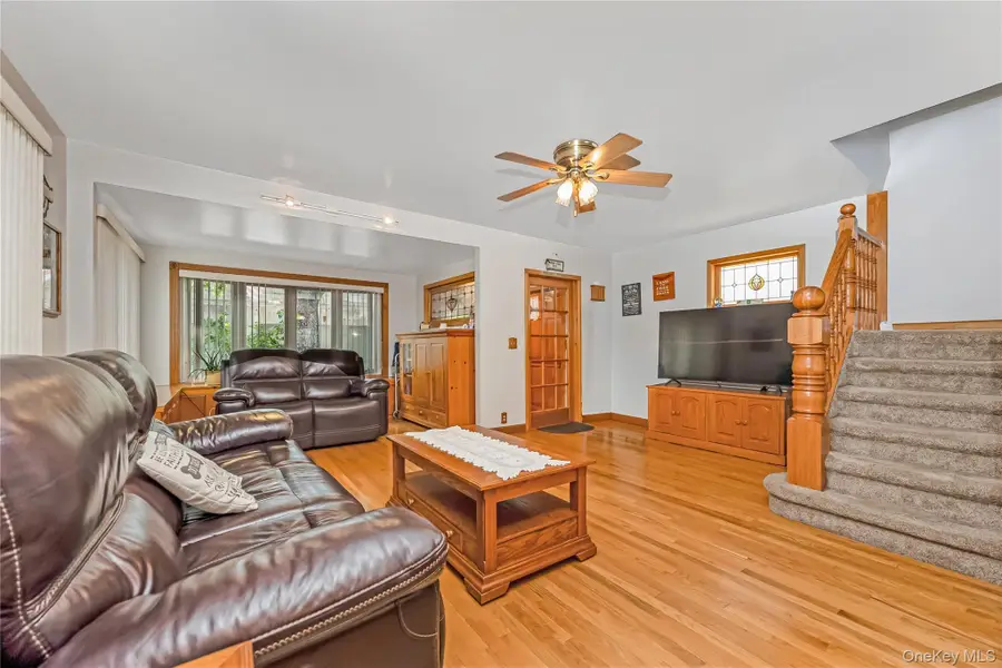 7815 Woodhaven Boulevard, Ridgewood, NY 11385 - #3