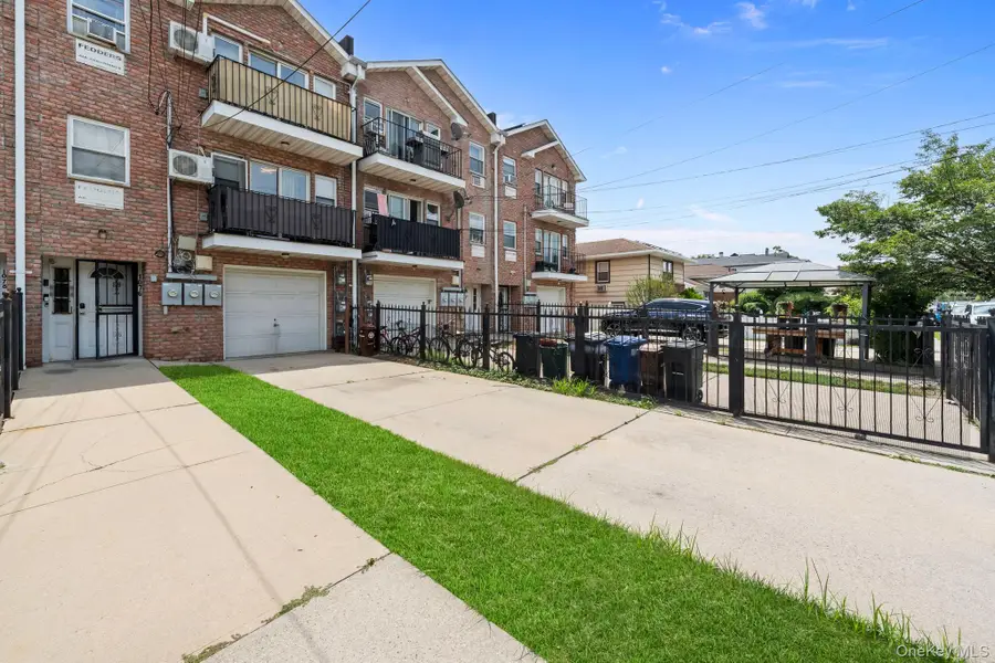 1076 Gipson Street, Far Rockaway, NY 11691 - #3