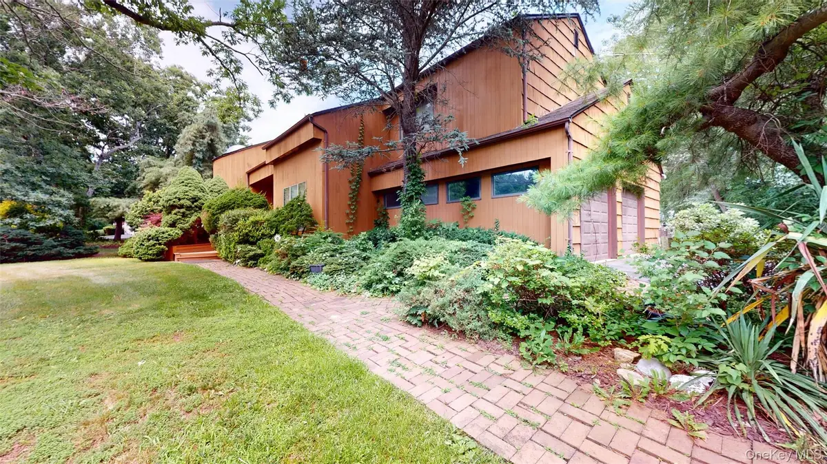 5 Day Street, Port Jefferson Station, NY 11776 - #1
