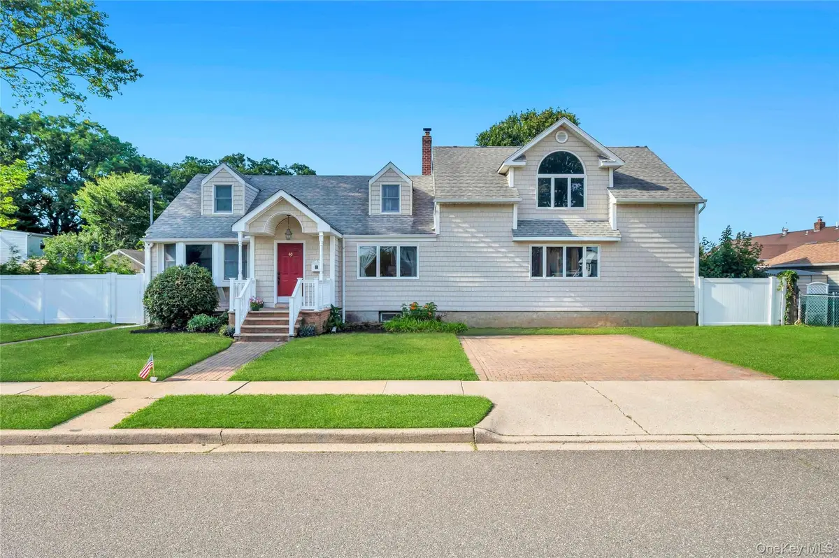 40 Columbia Street, Bethpage, NY 11714 - #1