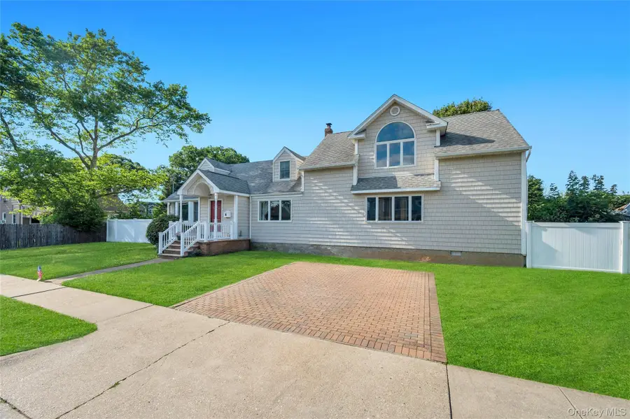 40 Columbia Street, Bethpage, NY 11714 - #3