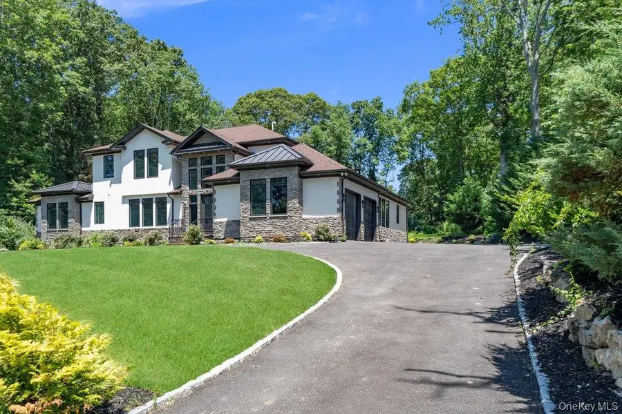 21 Arista Drive, Dix Hills, NY 11746 - #3
