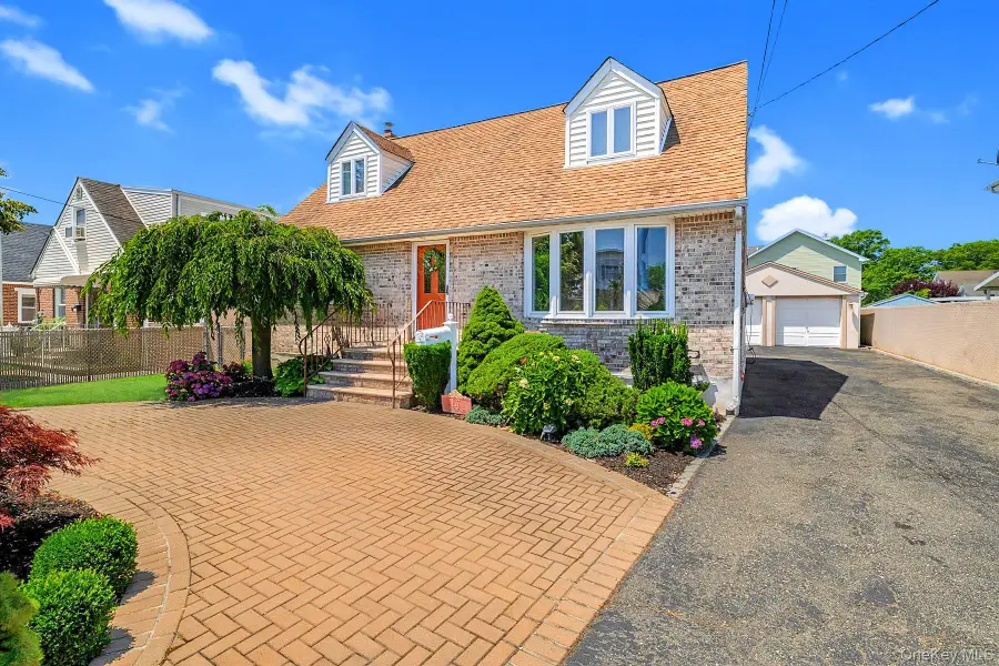 119 Caroline Avenue, Franklin Square, NY 11010 - #2