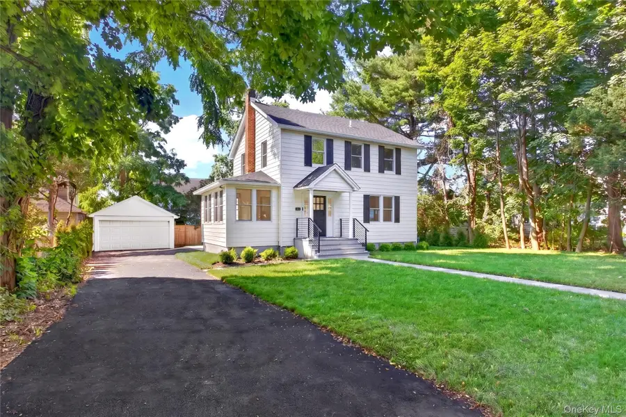 118 Willow Street, Roslyn Heights, NY 11577 - #2