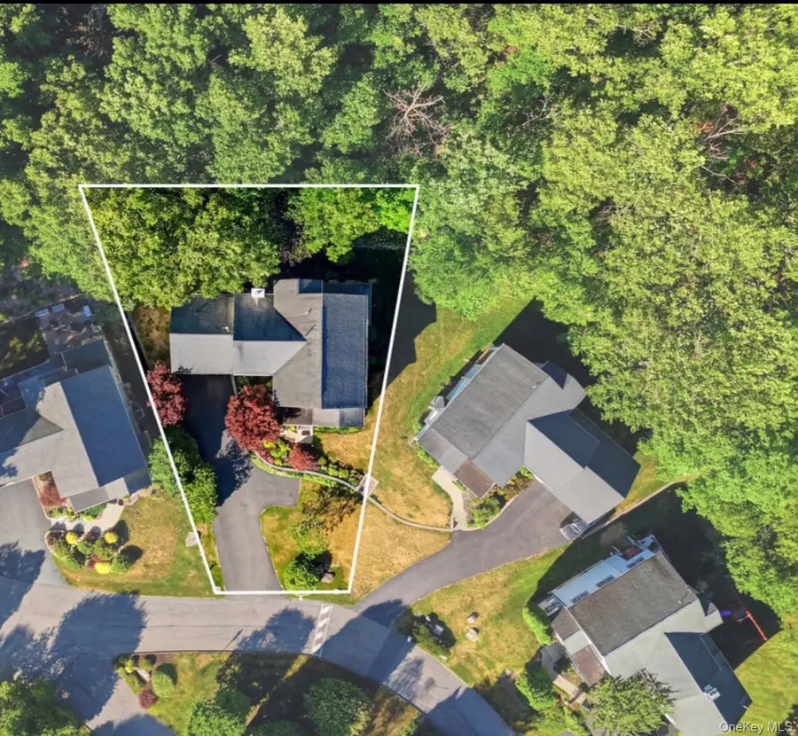 17 Nottingham Way, Mahopac, NY 10541 - #3