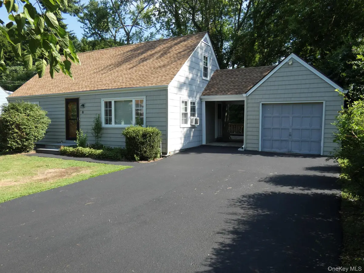 28 Hilltop Drive, New Windsor, NY 12553 - #1