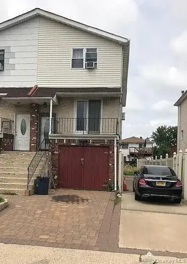 241 Regis Drive, Staten Island, NY 10314