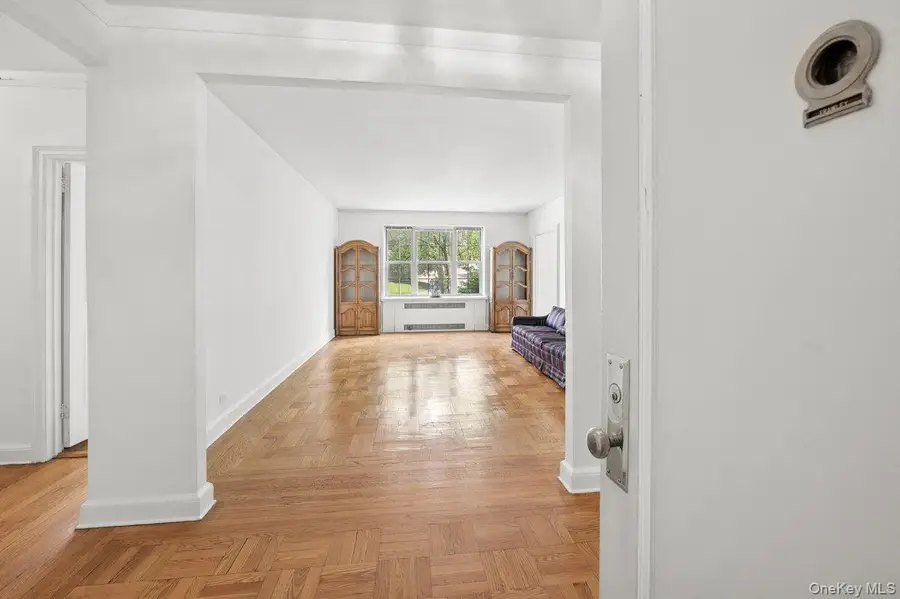 7 Midland Gardens #1M, Bronxville, NY 10708 - #3
