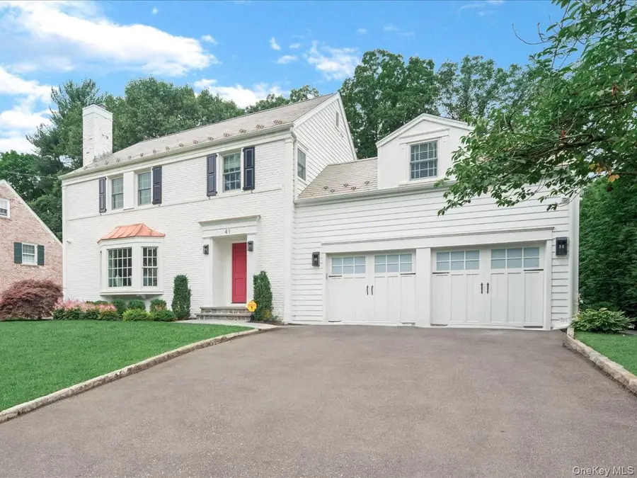 41 Strickland Place, Manhasset, NY 11030 - #2