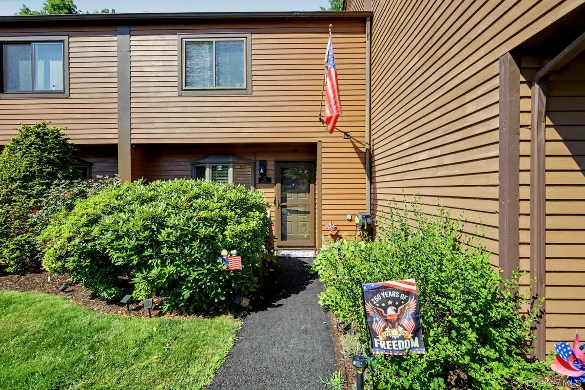 3 Adrian Court #E, Cortlandt Manor, NY 10567 - #1
