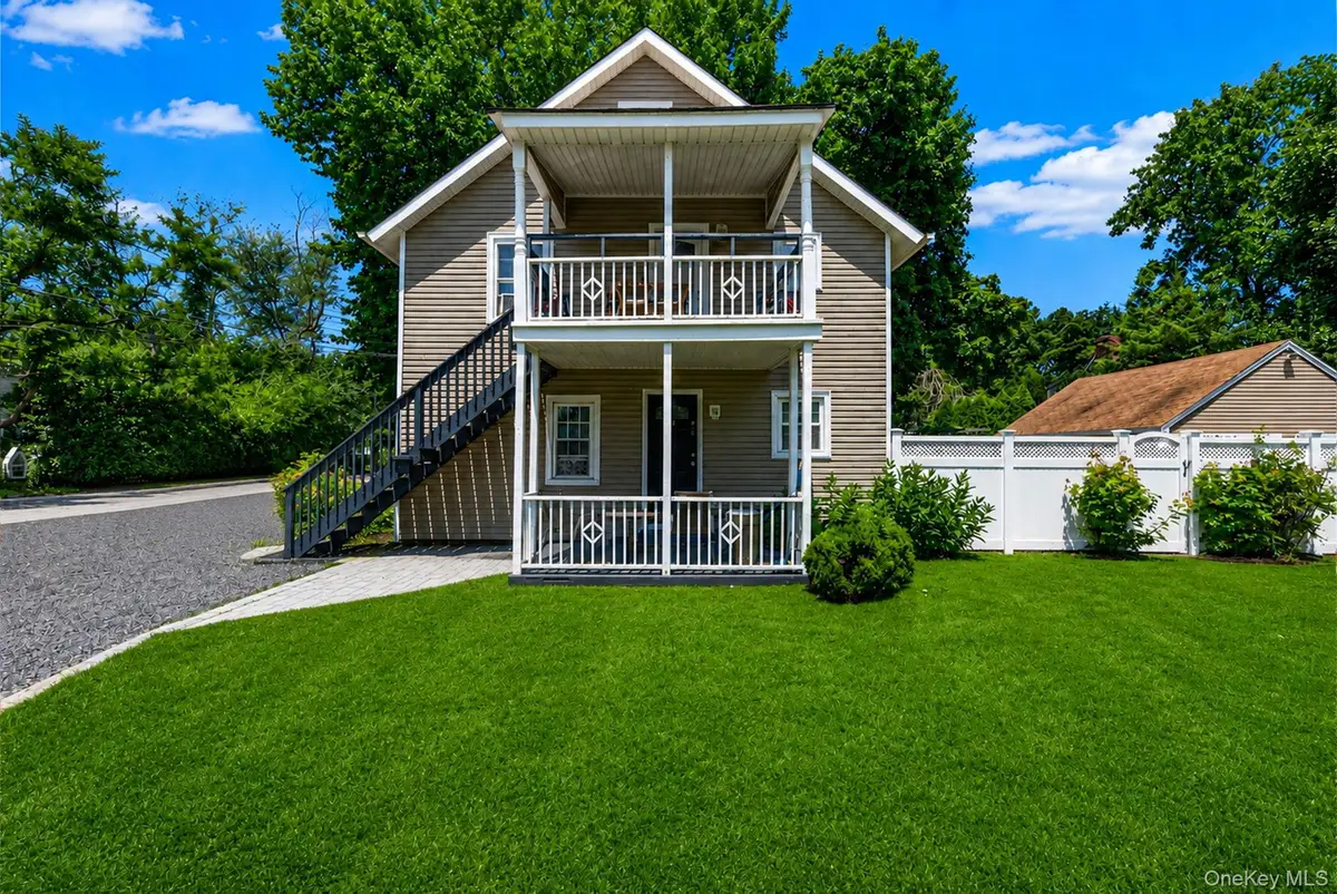 22 Locust Avenue, Glen Head, NY 11545 - #1