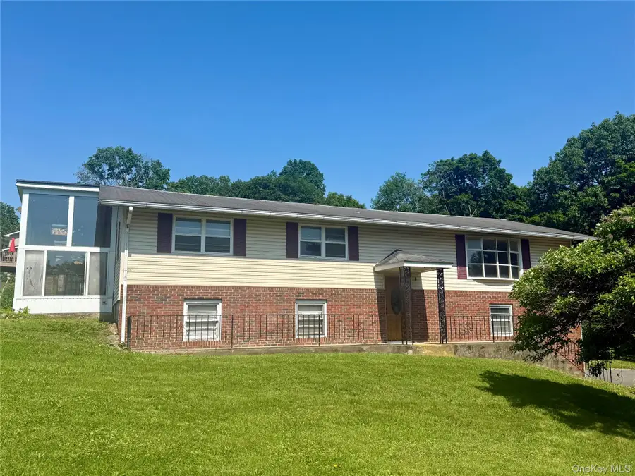 231 Highland Avenue, Marlboro, NY 12542 - #3