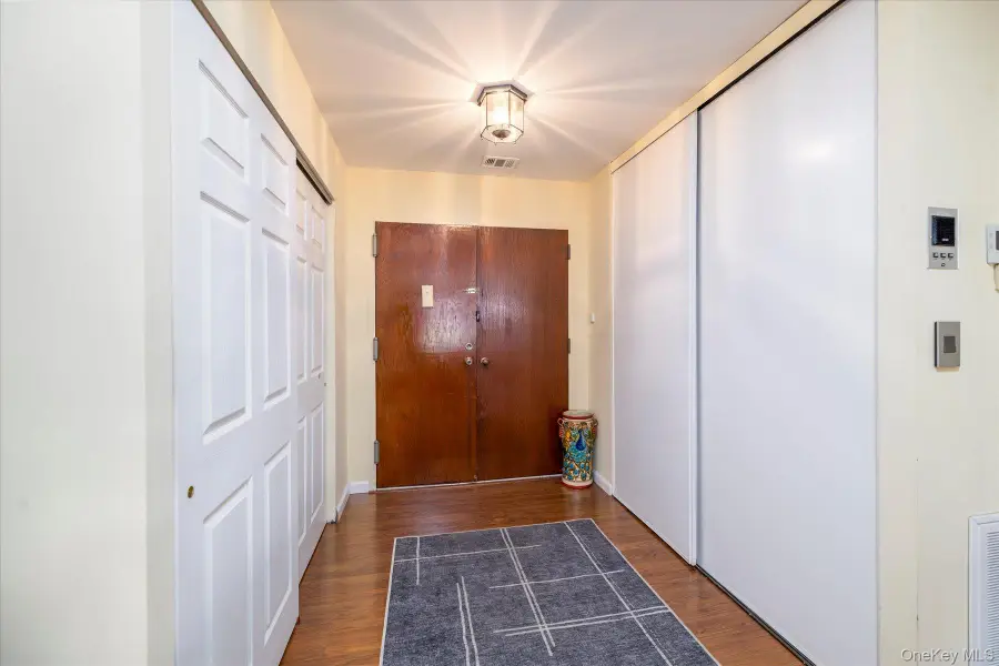 99 S Park Avenue #212, Rockville Centre, NY 11570 - #3