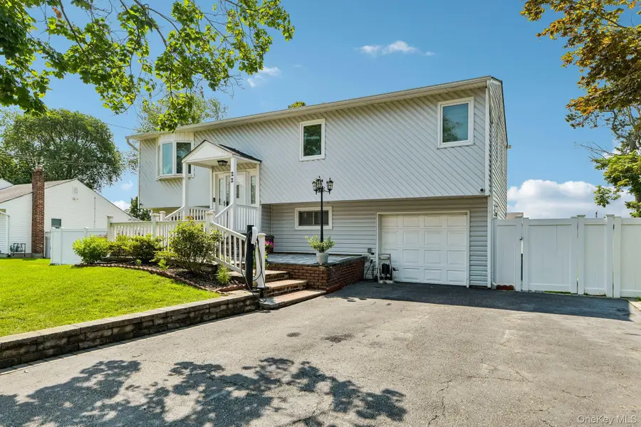 22 Liberty Avenue, Selden, NY 11784 - #2