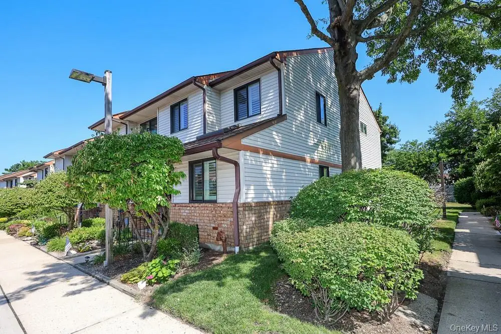155 Laurel Lane, Wantagh, NY 11793 - #1