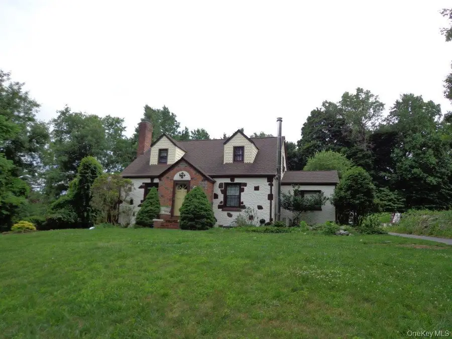 97 and 99 Smith Hill Road, Suffern, NY 10901 - #2