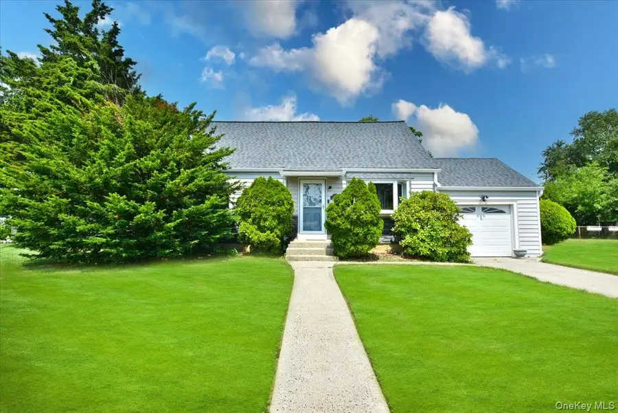 2 Ford Drive W, Massapequa, NY 11758 - #2