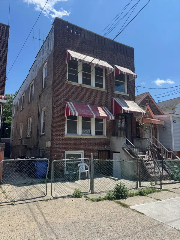 2810 Sexton Place, Bronx, NY 10469