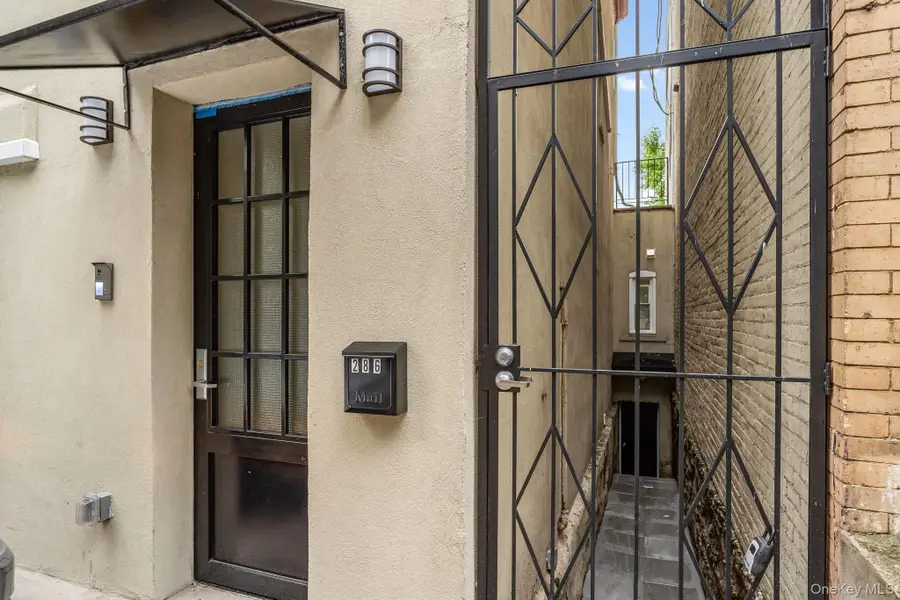 286 Wadsworth Avenue, New York, NY 10040 - #2