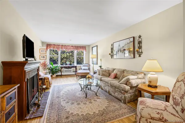 120 Morris Avenue #b5, Rockville Centre, NY 11570