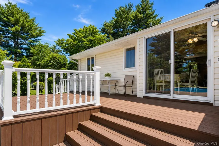 72 Dix Highway, Dix Hills, NY 11746 - #3
