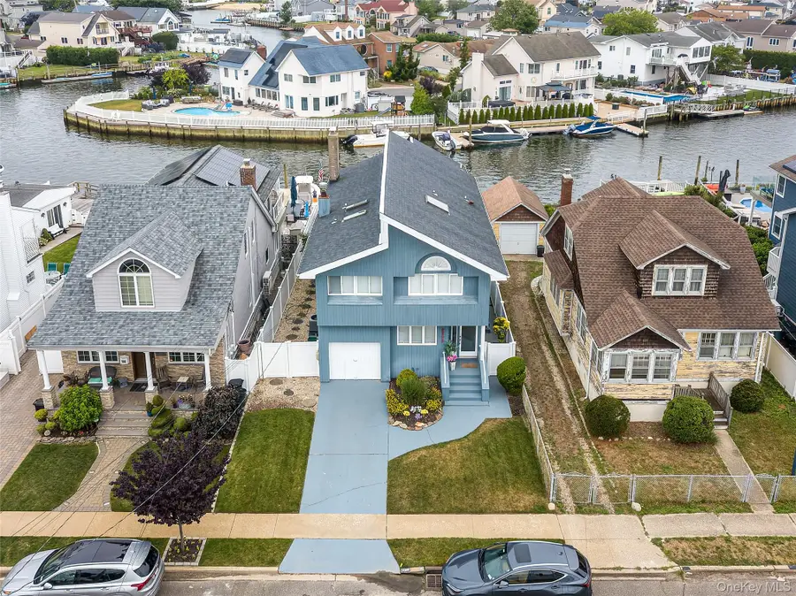 2590 Riverside Drive, Wantagh, NY 11793 - #2