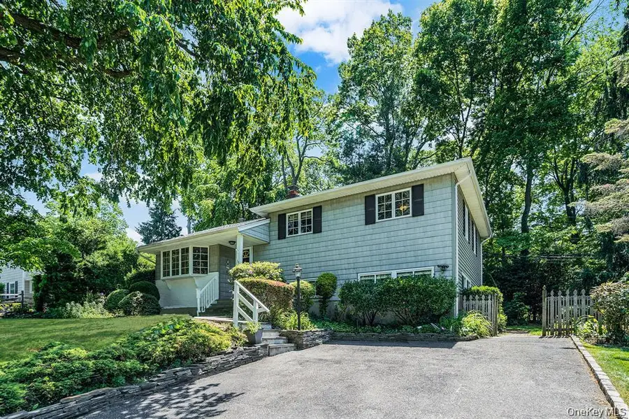 34 Gristmill Lane, Huntington, NY 11743 - #2