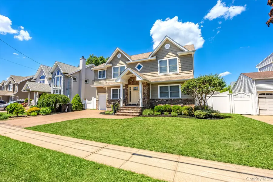 1801 Gerald Avenue, East Meadow, NY 11554 - #3