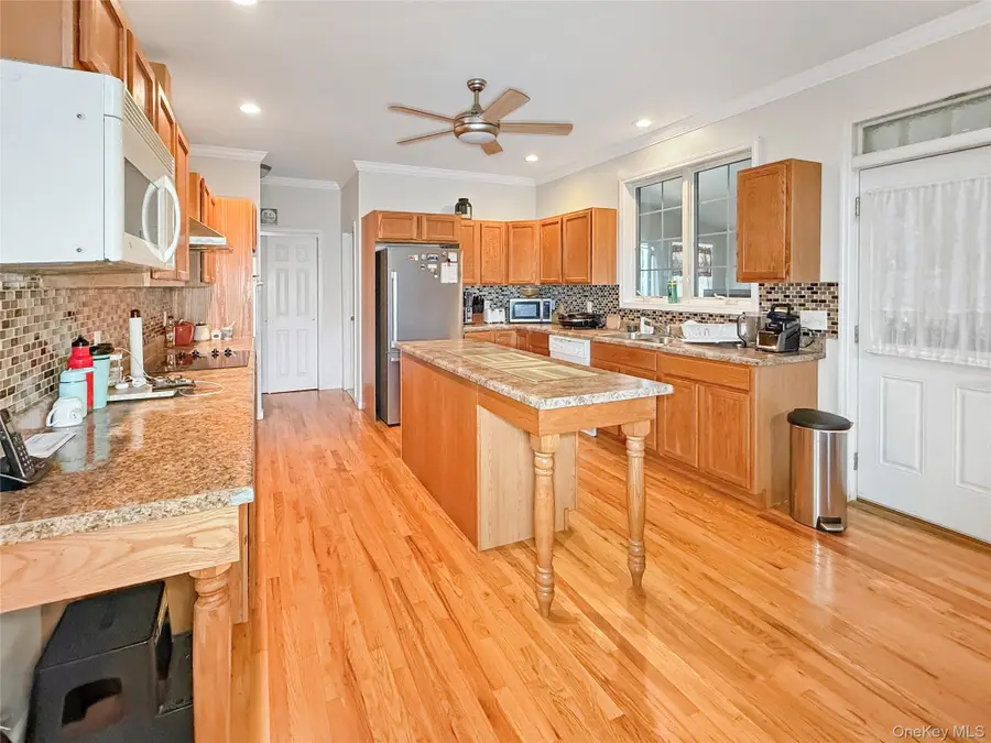 43 Regency Drive, Poughkeepsie, NY 12603 - #3