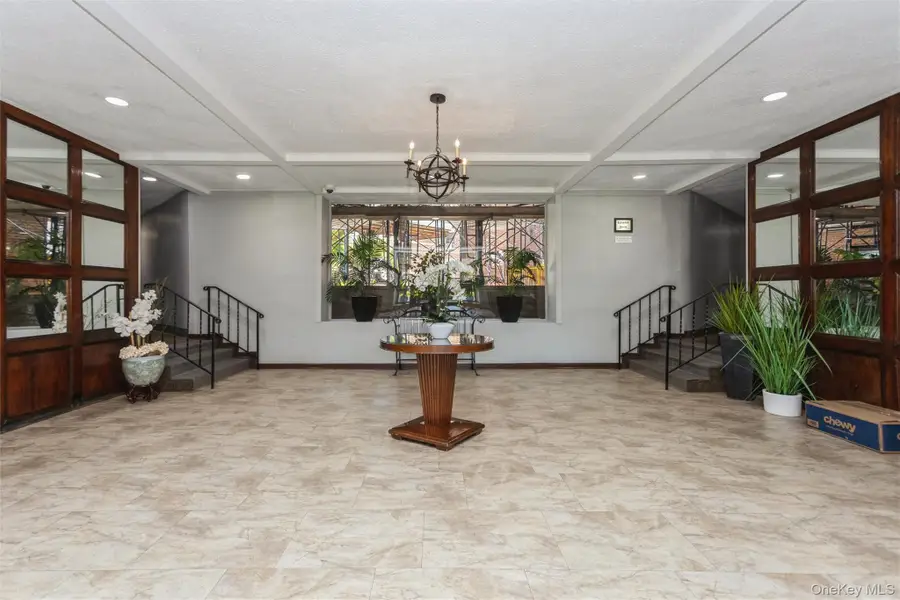 325 King Street #3I, Port Chester, NY 10573 - #2