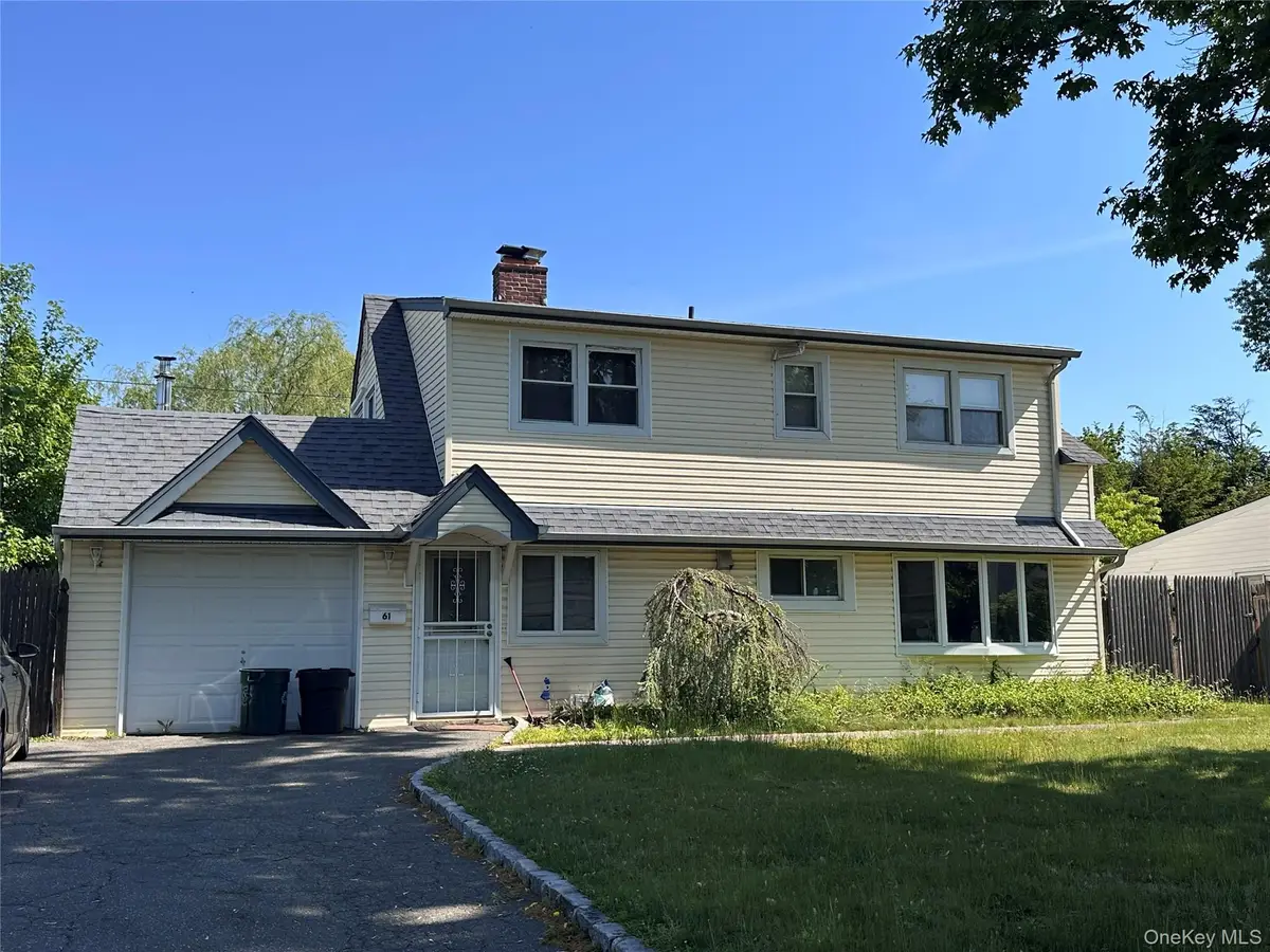 61 Friendly Road, Hicksville, NY 11801 - #1
