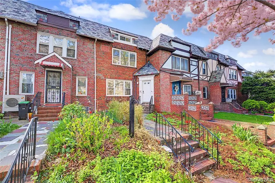 93-07 69th Avenue, Forest Hills, NY 11375 - #2
