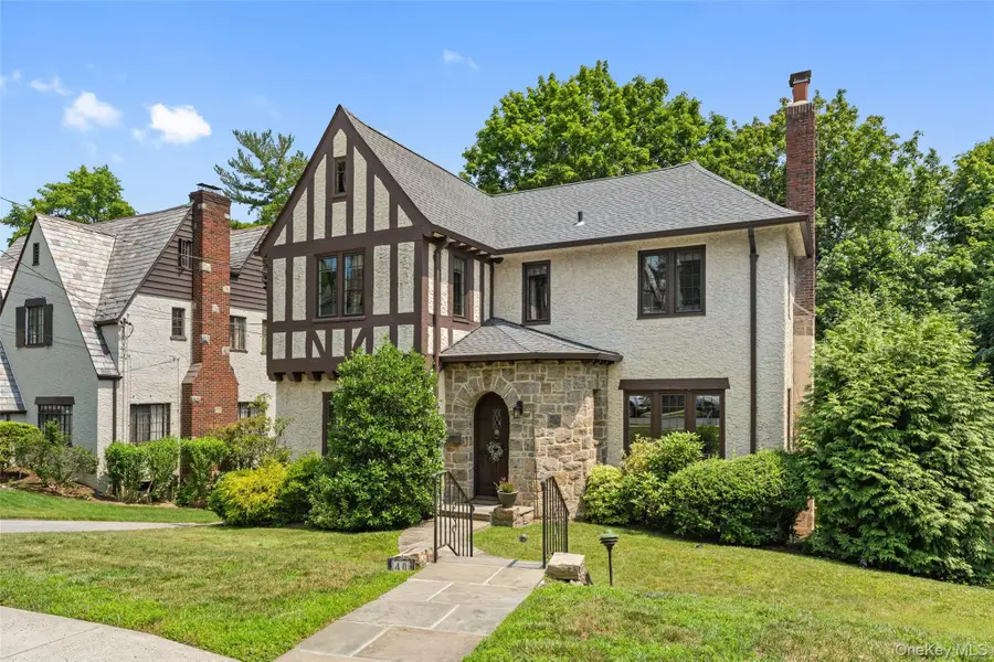 40 Parkview Drive, Bronxville, NY 10708 - #2