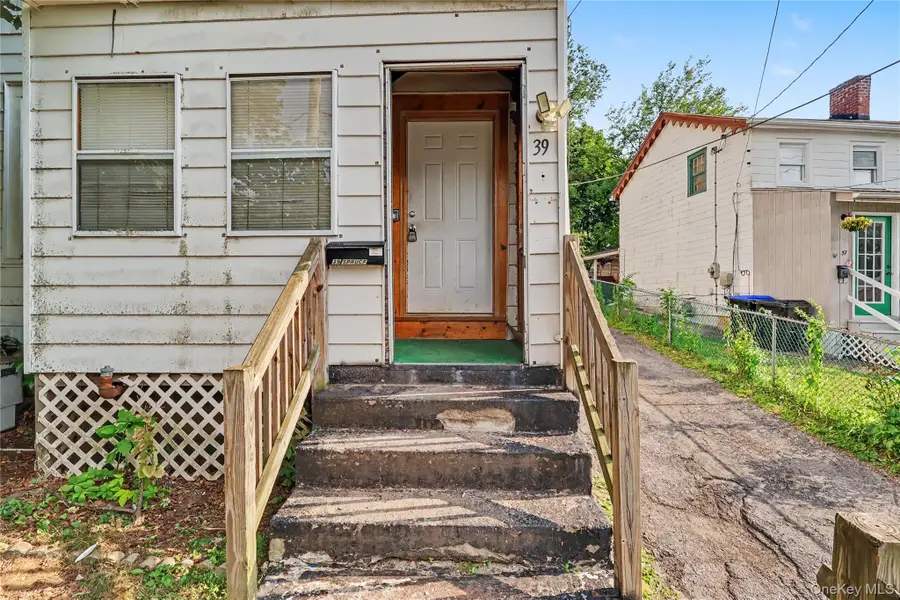 39 Spruce Street, Poughkeepsie, NY 12601 - #3