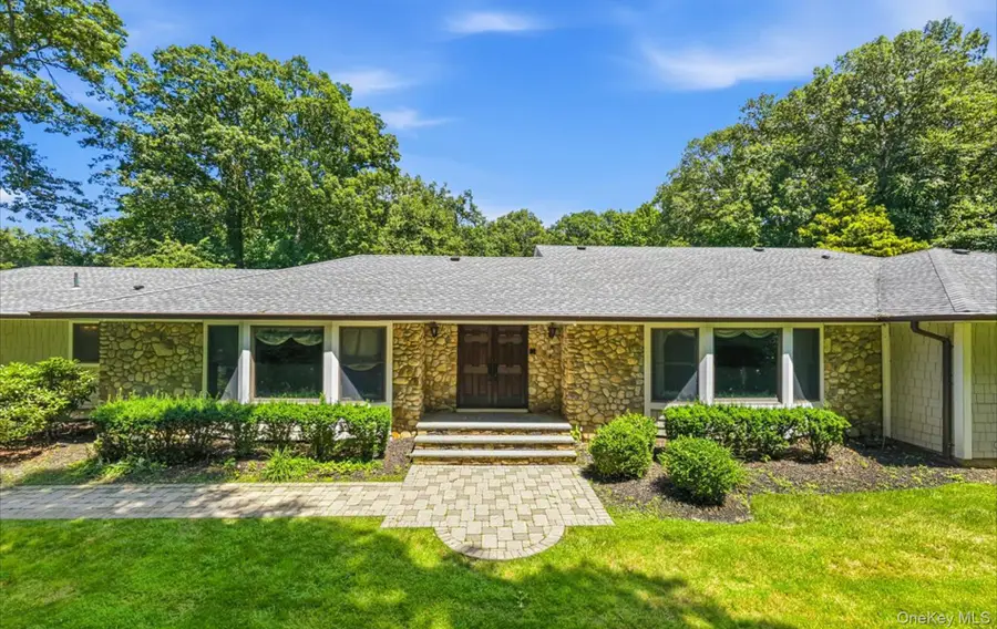 15 Tiber Road, Oyster Bay Cove, NY 11791 - #2