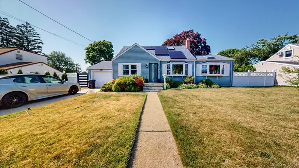 510 11th Street, West Babylon, NY 11704