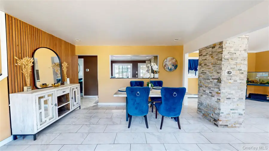 510 11th Street, West Babylon, NY 11704 - #2