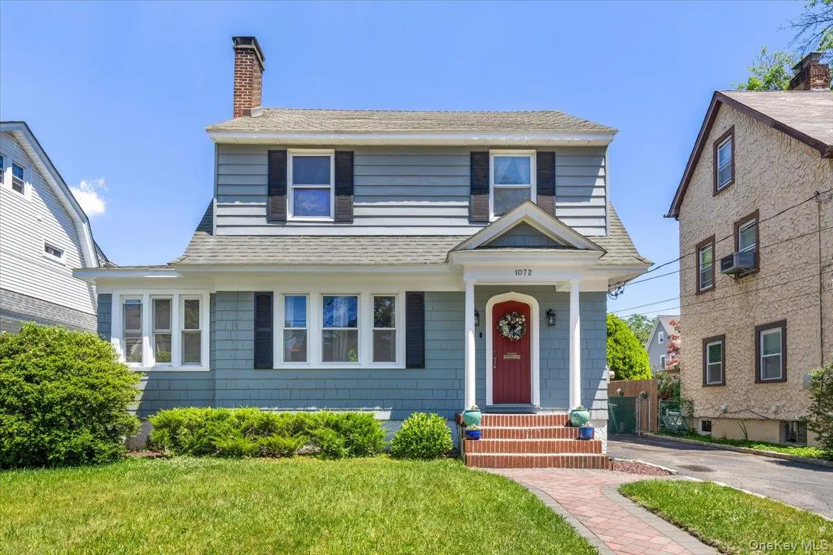 1072 Hunter Avenue, Pelham, NY 10803 - #1