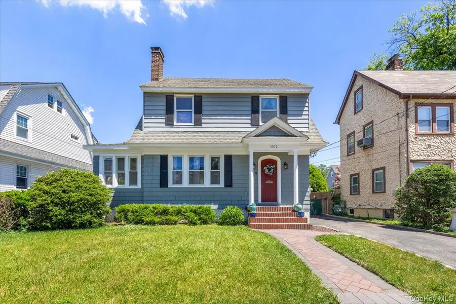 1072 Hunter Avenue, Pelham, NY 10803 - #2