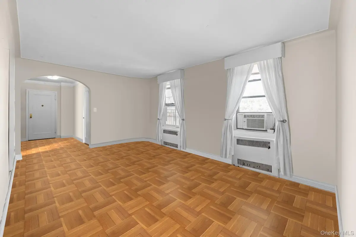 8380 118th St #6G, Kew Gardens, NY 11415 - #1
