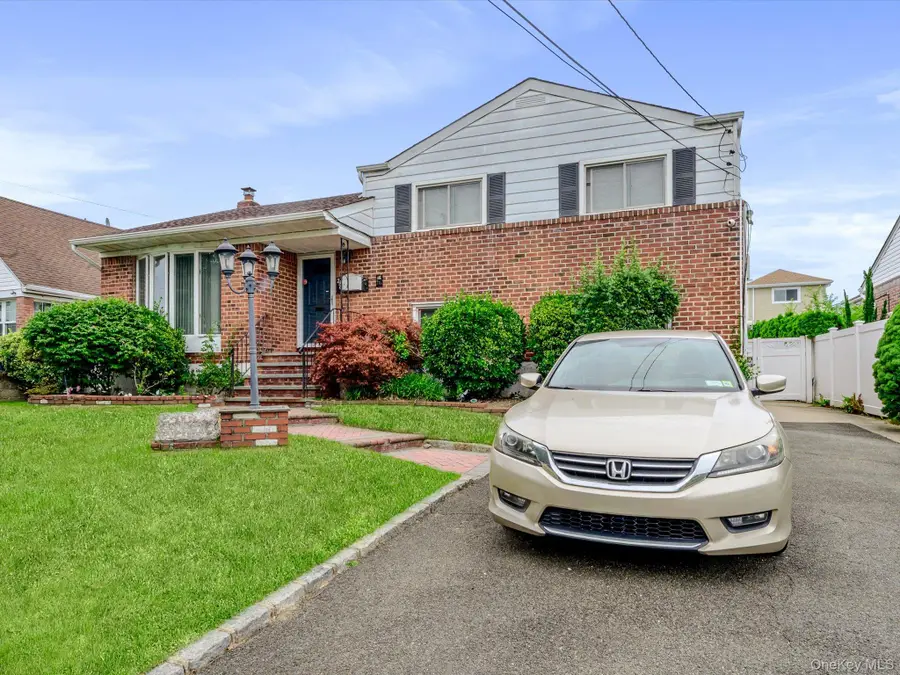 2182 Baylis Avenue, Elmont, NY 11003 - #2