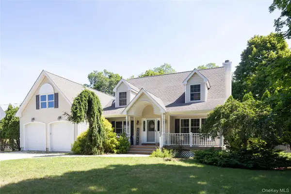 345 Cemetery Road, East Marion, NY 11939
