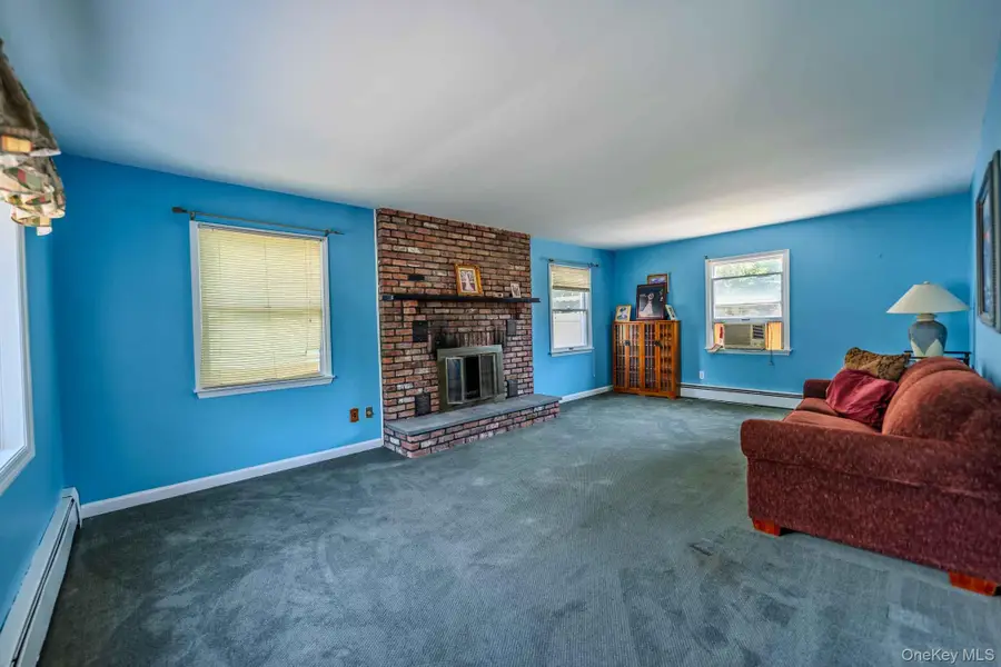21 Madeley Lane, Stony Brook, NY 11790 - #3