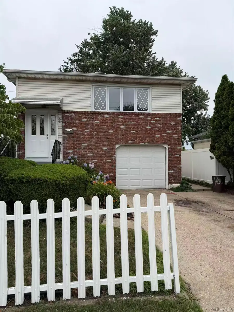 858 Oliver Avenue, Westbury, NY 11590 - #3