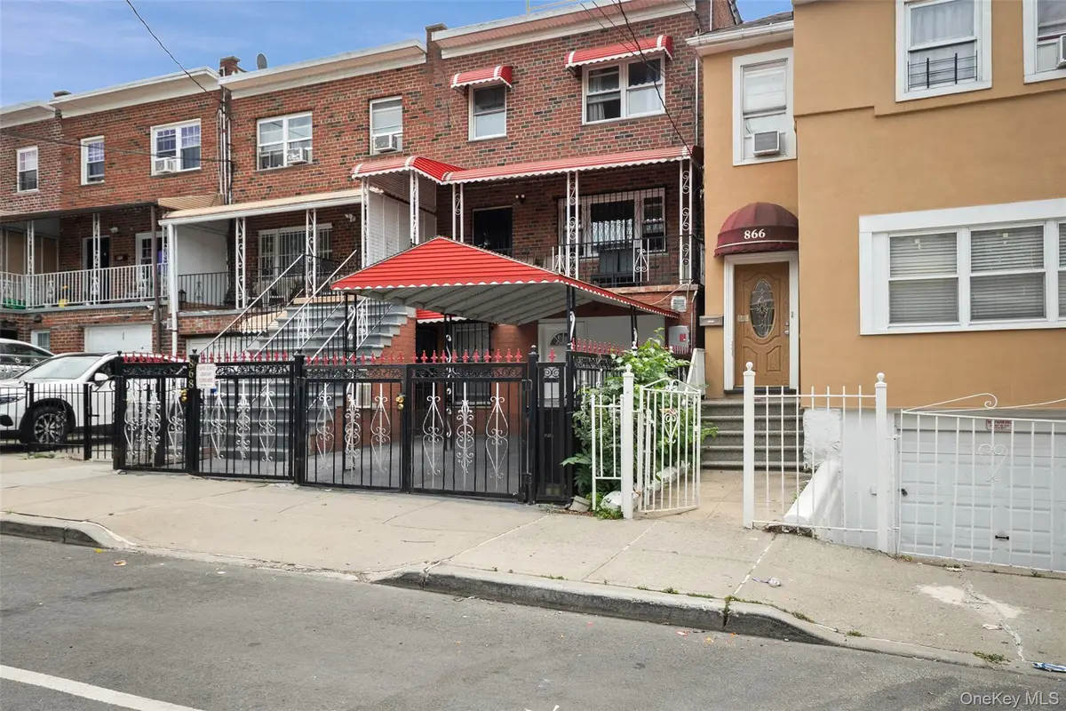 868 E 216th Street, Bronx, NY 10467 - #1