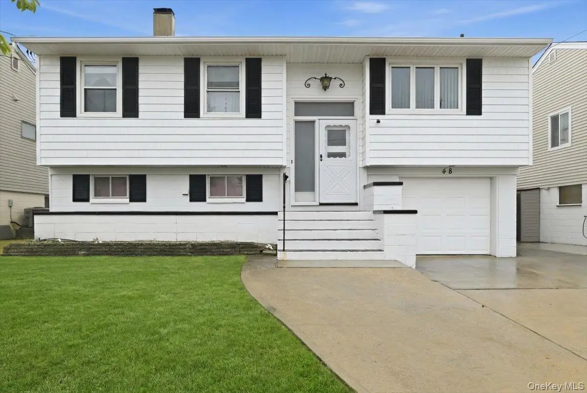 48 E 1st Street, Freeport, NY 11520 - #1